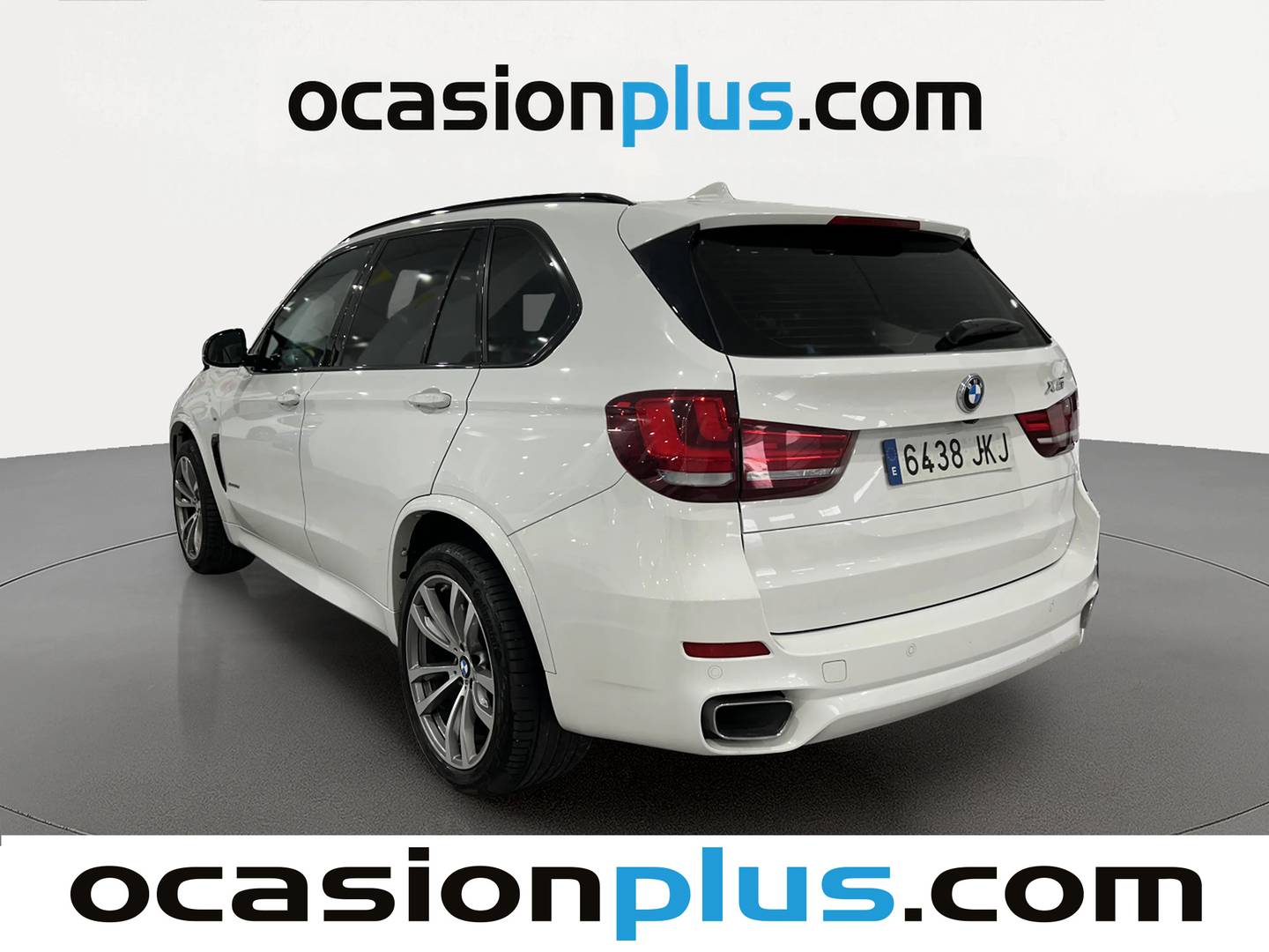 Foto trasera BMW X5 BMW X5 xDrive30d (258 CV) Pack M izquierda