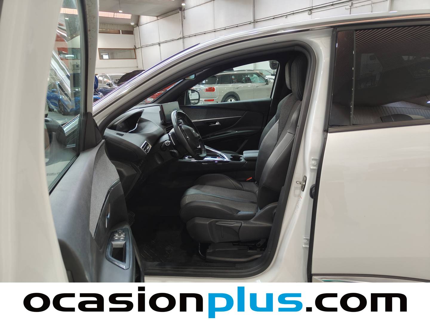 Foto Peugeot 3008 Hybrid Peugeot 3008 Hybrid 300 Allure Pack e-EAT8 (300 CV)