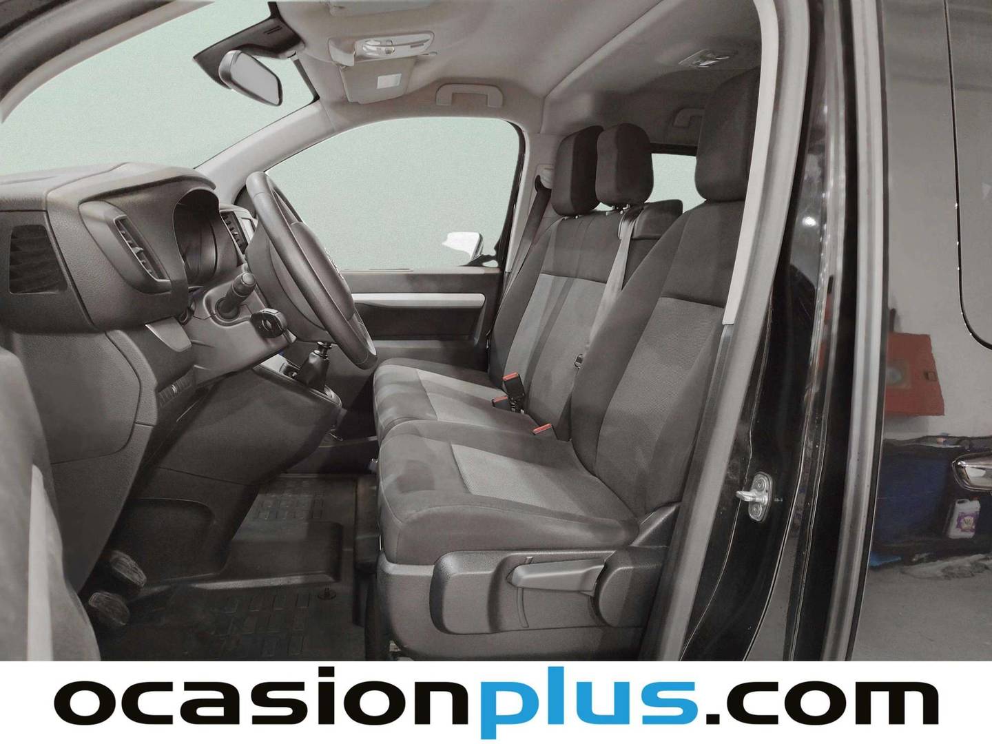 Foto asientos delanteros Toyota Proace Verso Toyota Proace Verso 2.0D VX Shuttle (145 CV)