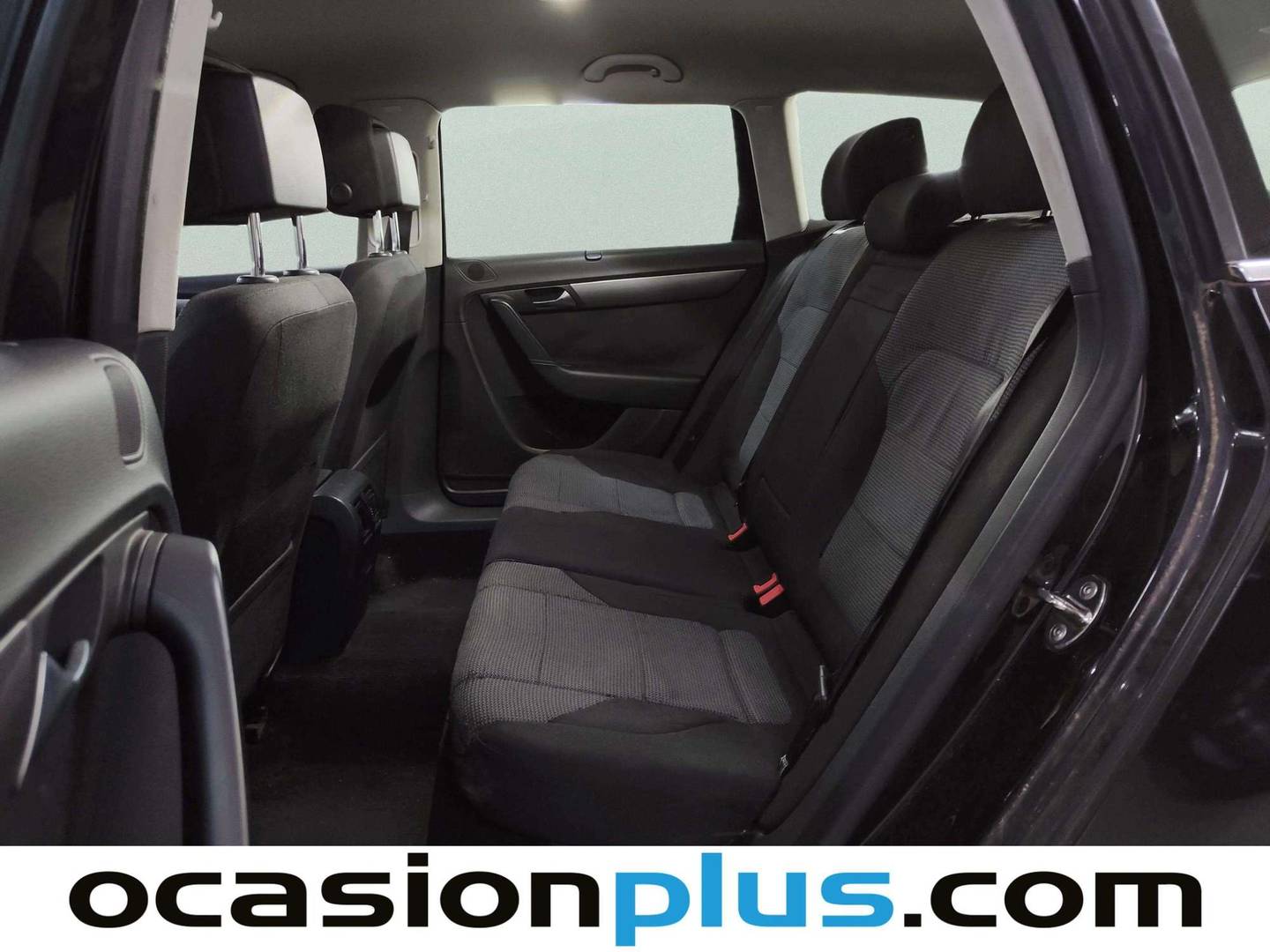 Foto asientos traseros Volkswagen Passat Volkswagen Passat Variant Advance 2.0 TDI BMT (140 CV) DSG