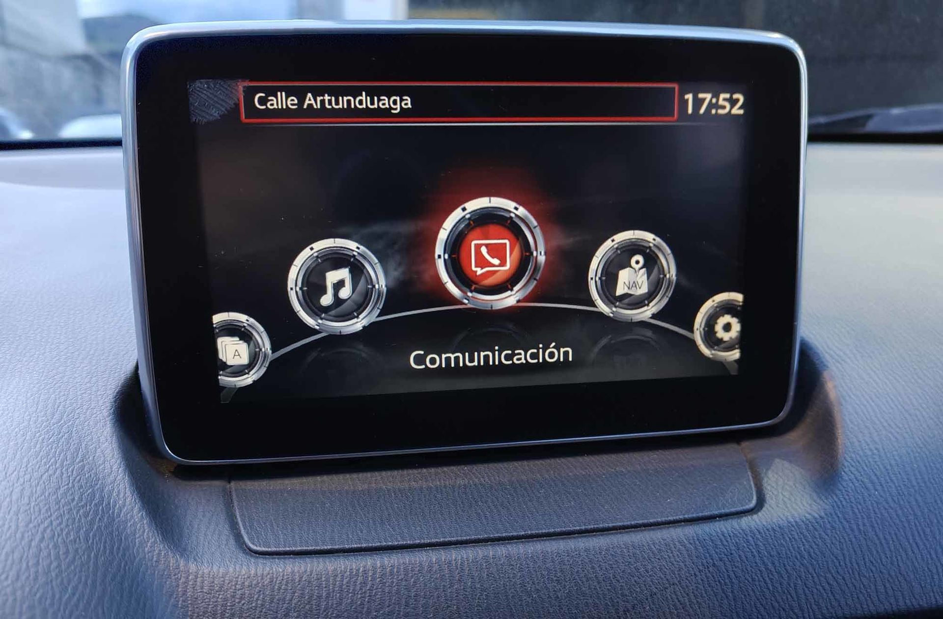 Mazda CX-3 1.5 DE Skyactiv Luxury 4WD - foto 33