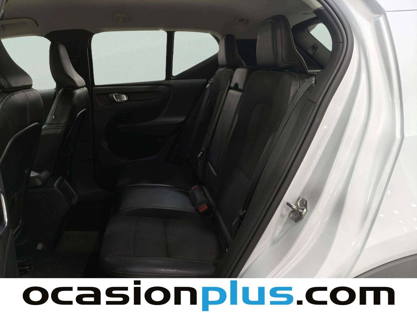 Foto asientos traseros Volvo XC40 Volvo XC40 T3 Momentum Pro Auto (163 CV)