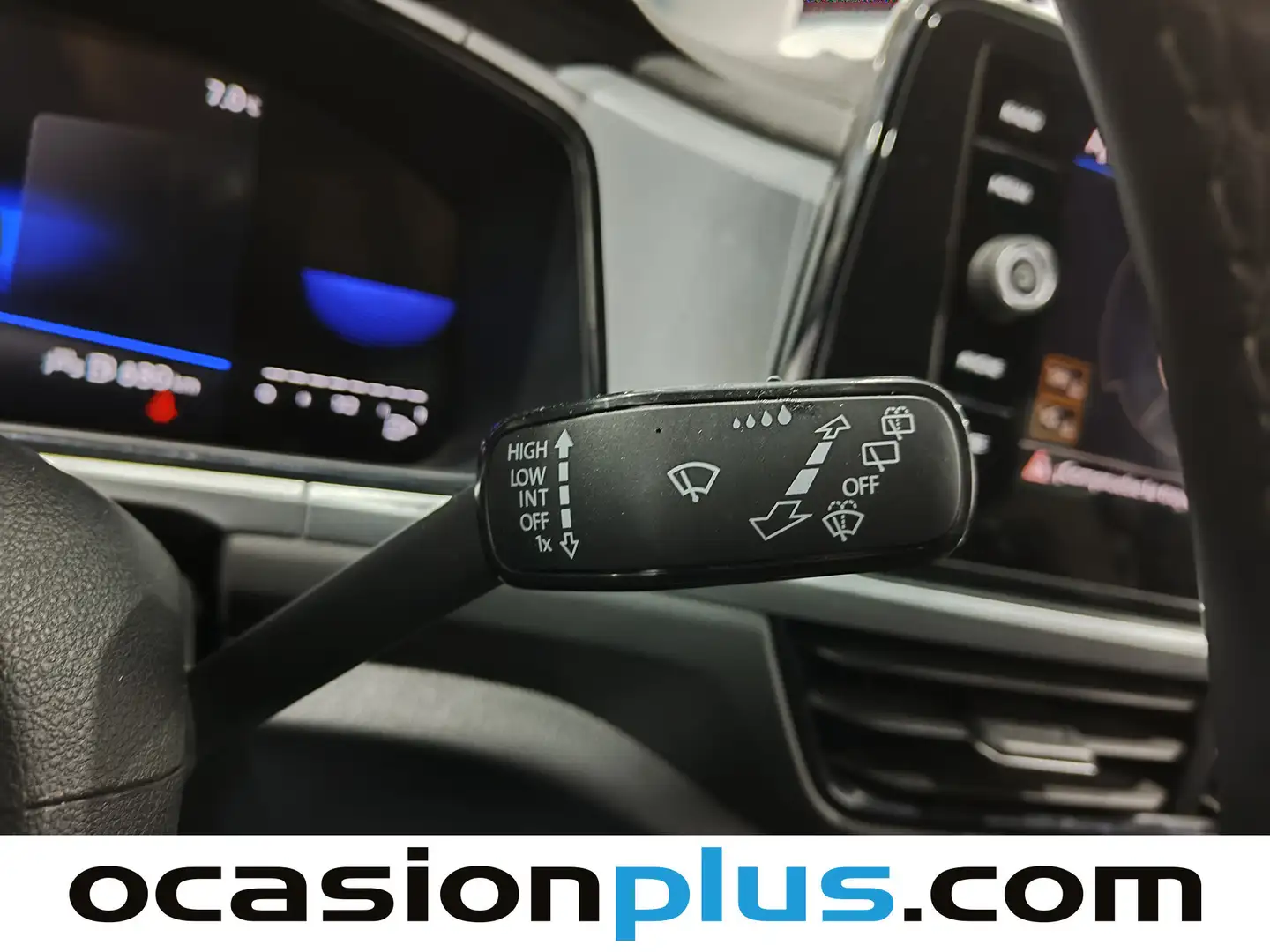 Foto Volkswagen T-Roc Volkswagen T-Roc Life 1.5 TSI  (150 CV)