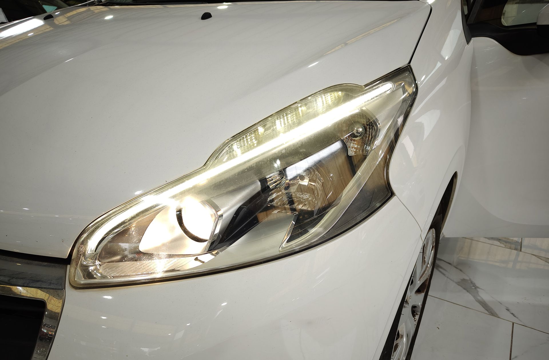Peugeot 208 1.2 PureTech Active - foto 14