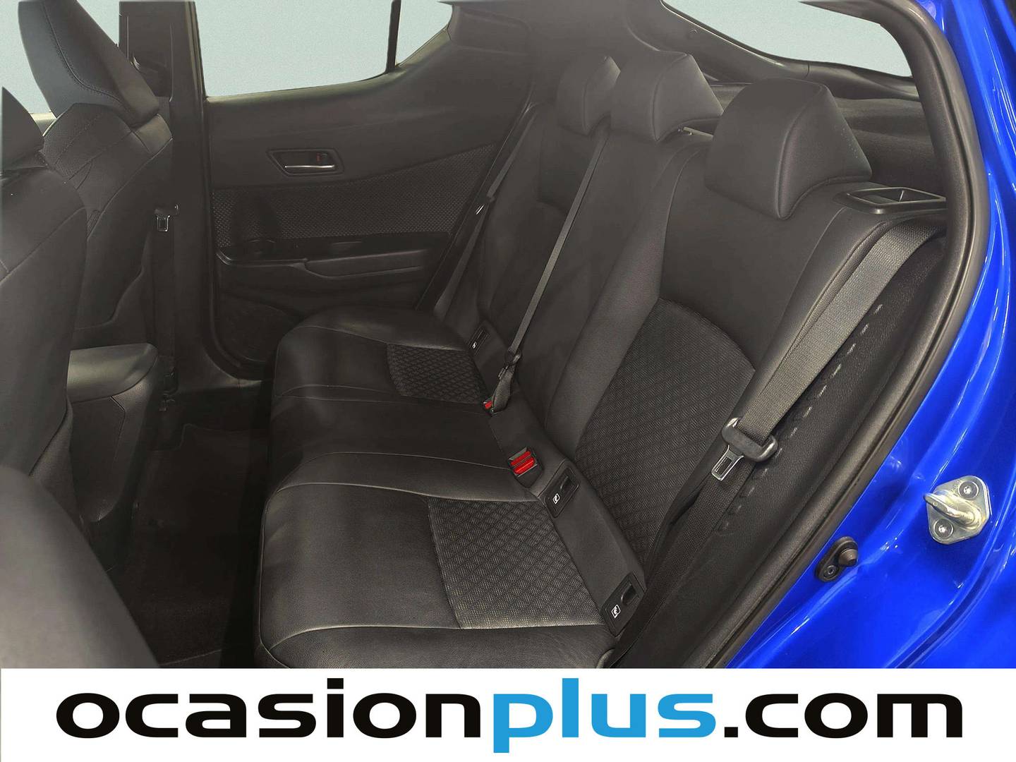 Foto asientos traseros Toyota C-HR Toyota C-HR 180H Advance Luxury (184 CV)