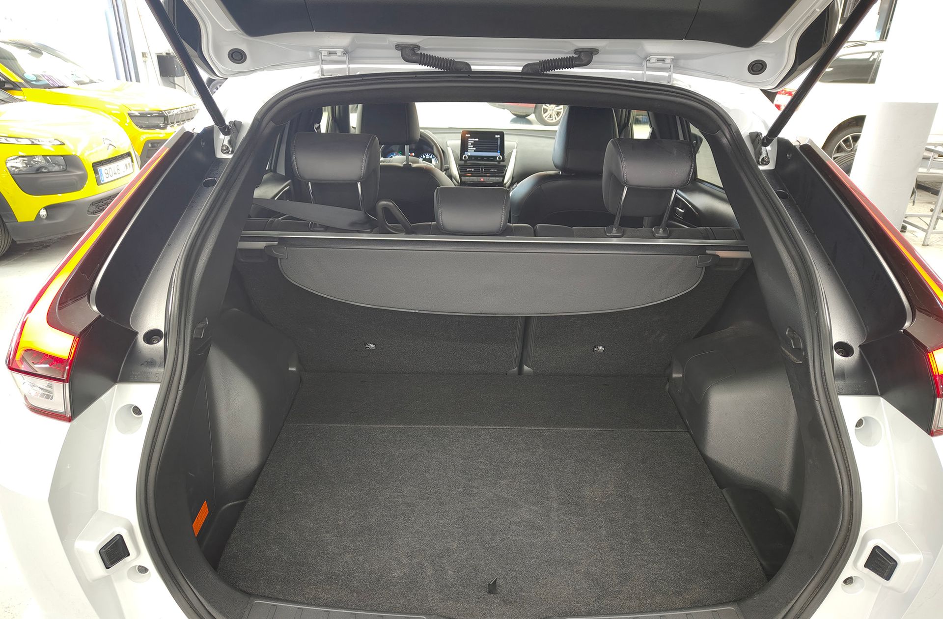 Mitsubishi Eclipse Cross 2.4 PHEV Kaiteki 4WD - foto 16