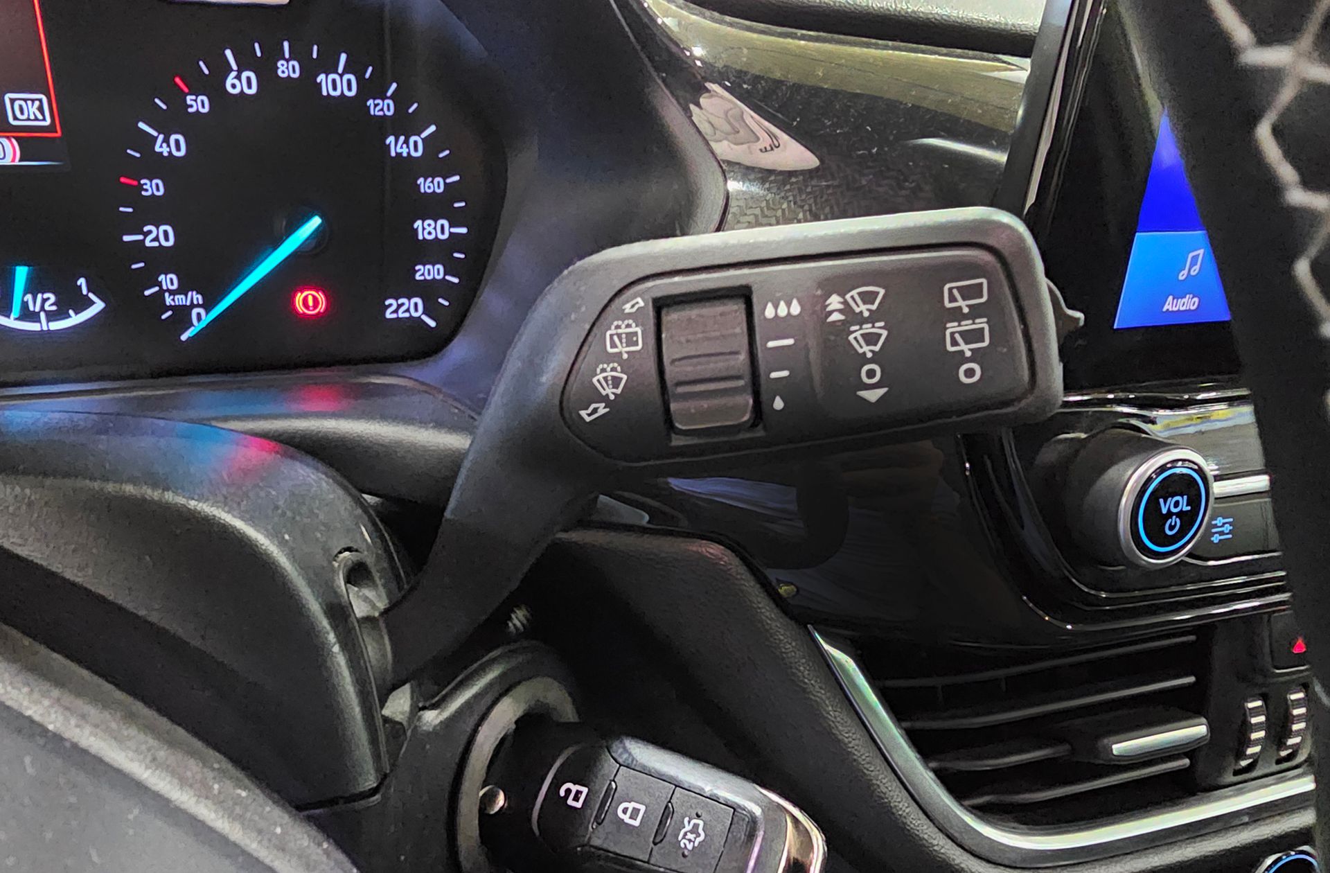 Ford Puma 1.0 EcoBoost Titanium - foto 30