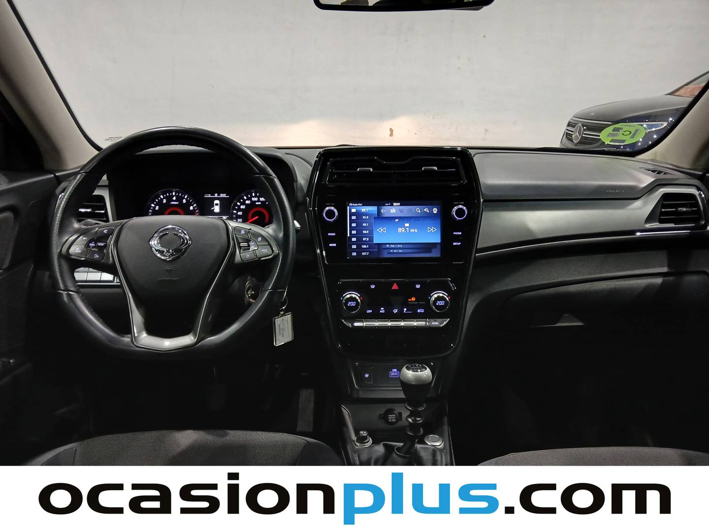 Foto SsangYong Tivoli Ssangyong Tivoli G12T Urban Plus  (128 CV)