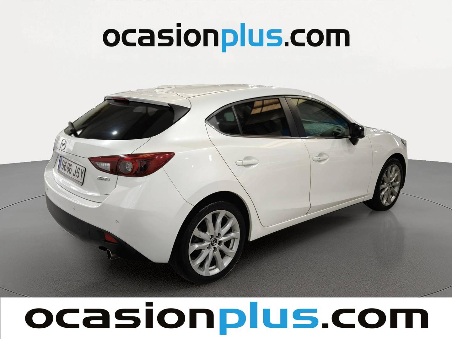 Foto trasera Mazda Mazda3 Mazda Mazda 3 1.5 DE Luxury (105 CV) derecha