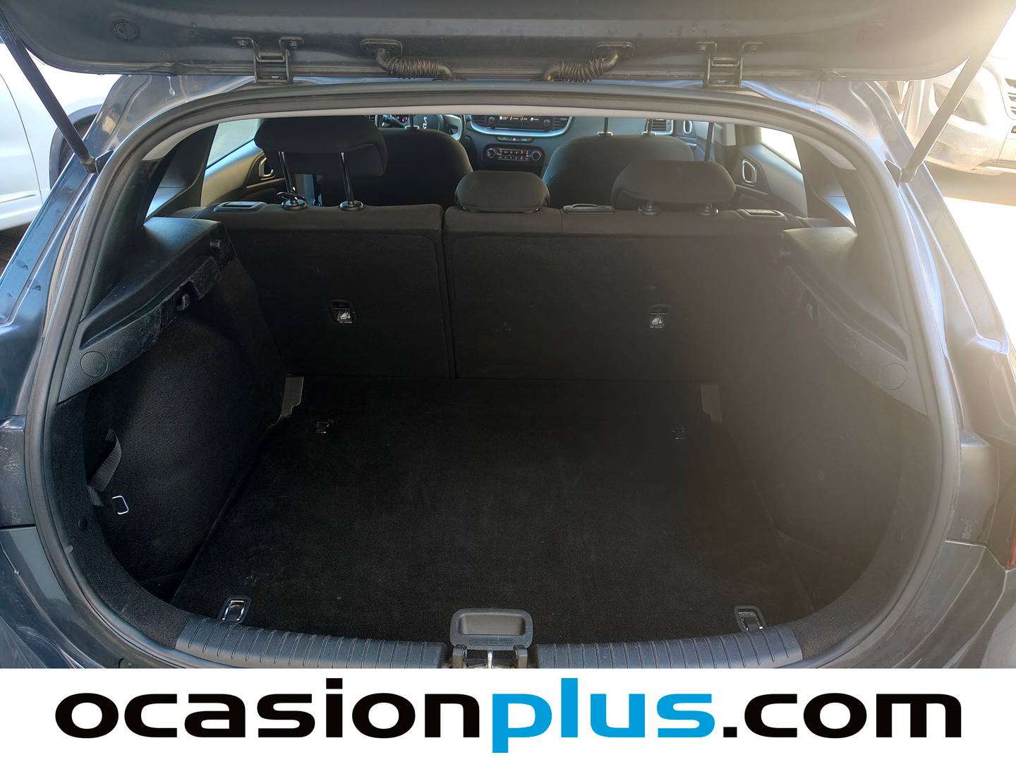 Fotos maletero KIA Ceed KIA Ceed 1.6 MHEV iMT Drive (136 CV)