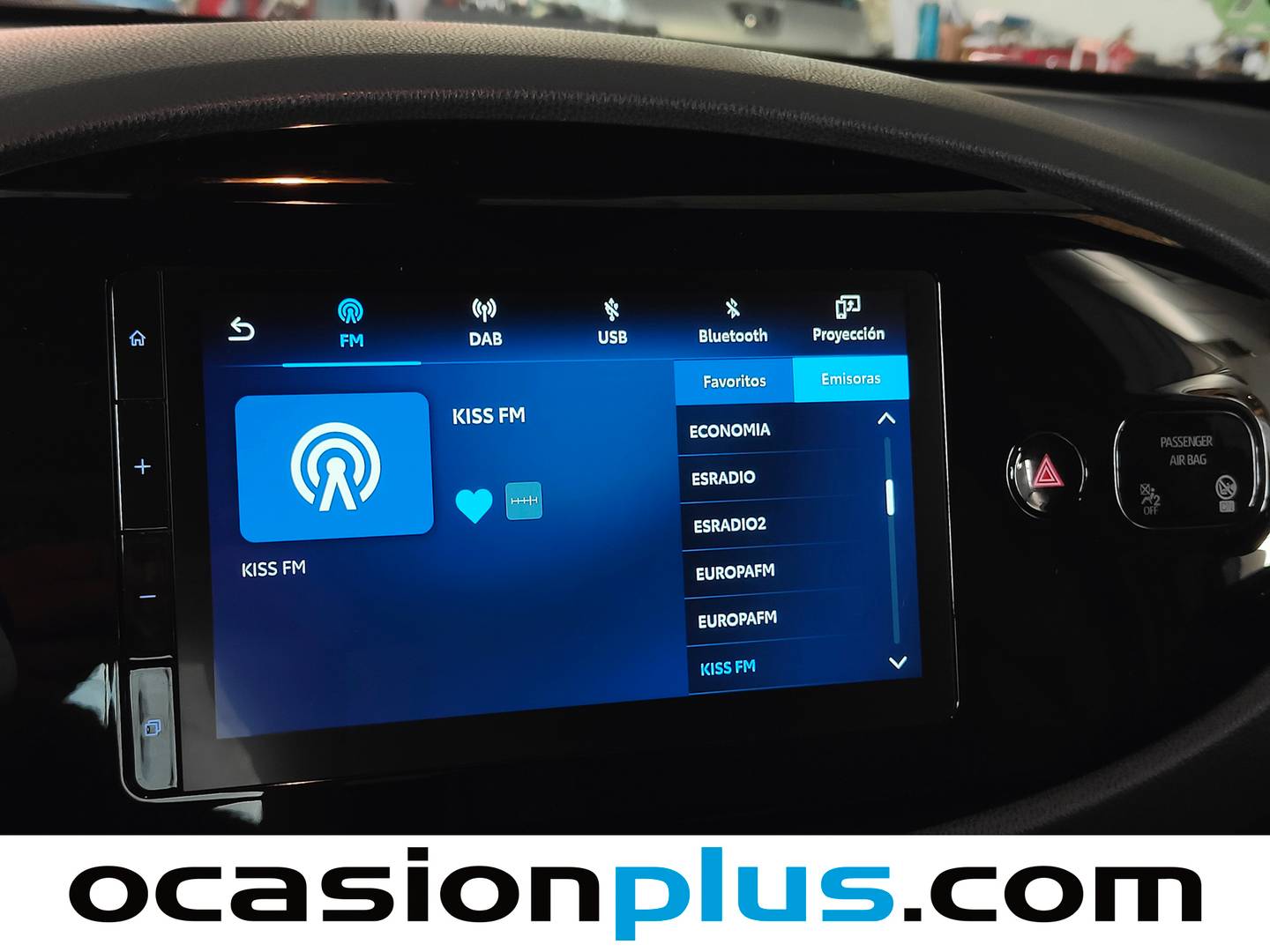 Acabados Toyota Aygo X Cross Toyota Aygo X Cross 1.0 VVT-I Play (72 CV)