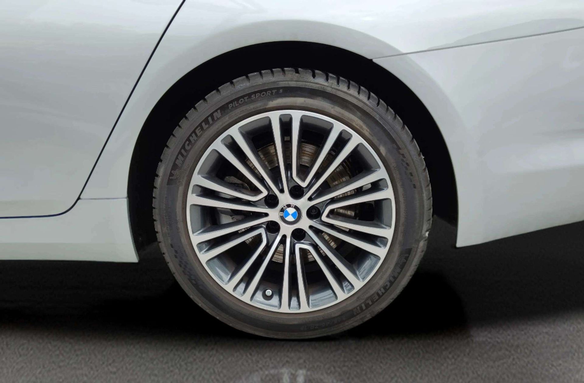 BMW Serie 5 520d Pack Sport Line - foto 46