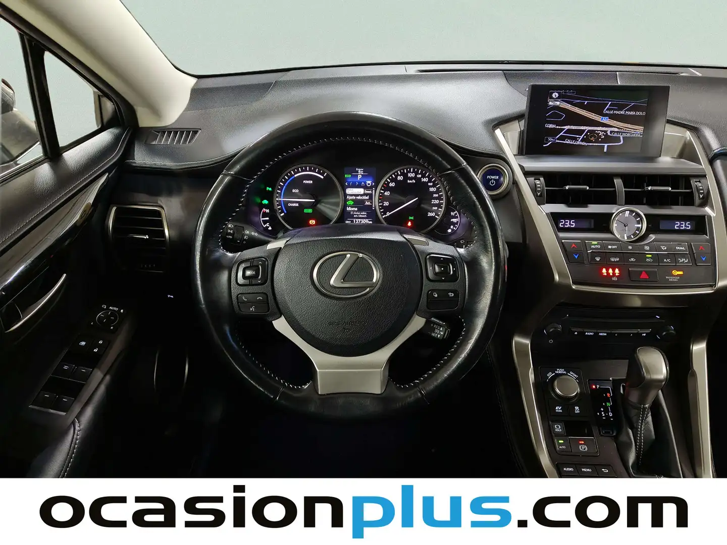 Foto Lexus NX Lexus NX 300h Corporate 2WD (197 CV)
