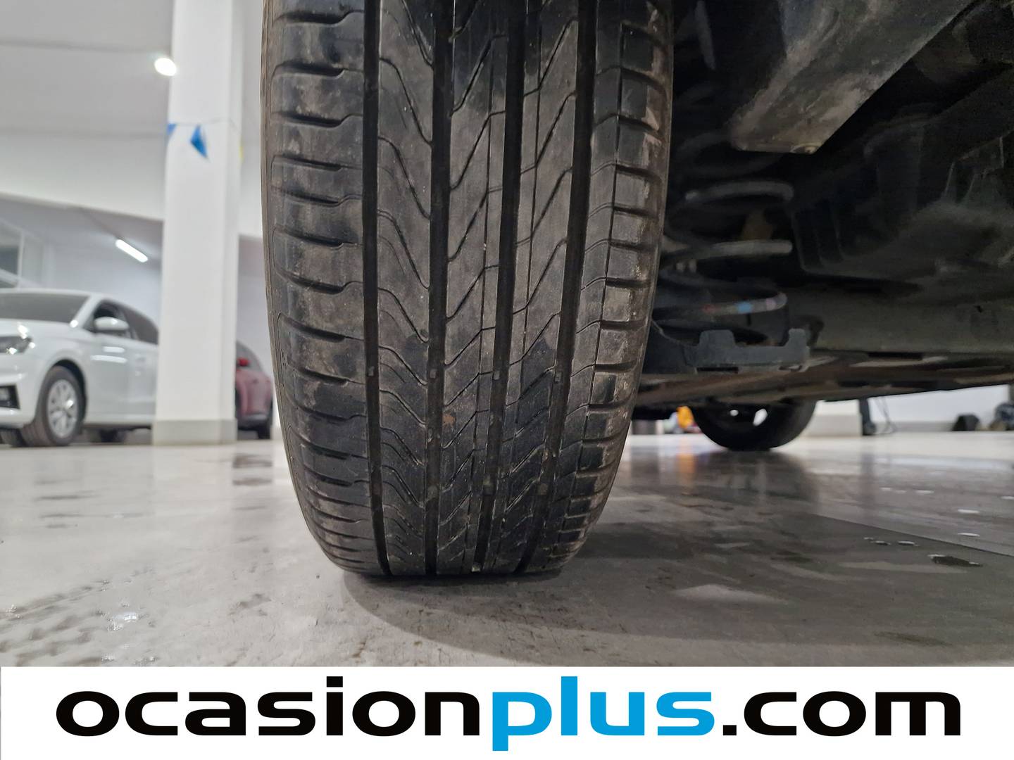 Foto Peugeot 2008 Peugeot 2008 BlueHDi 100 Signature  (100 CV)