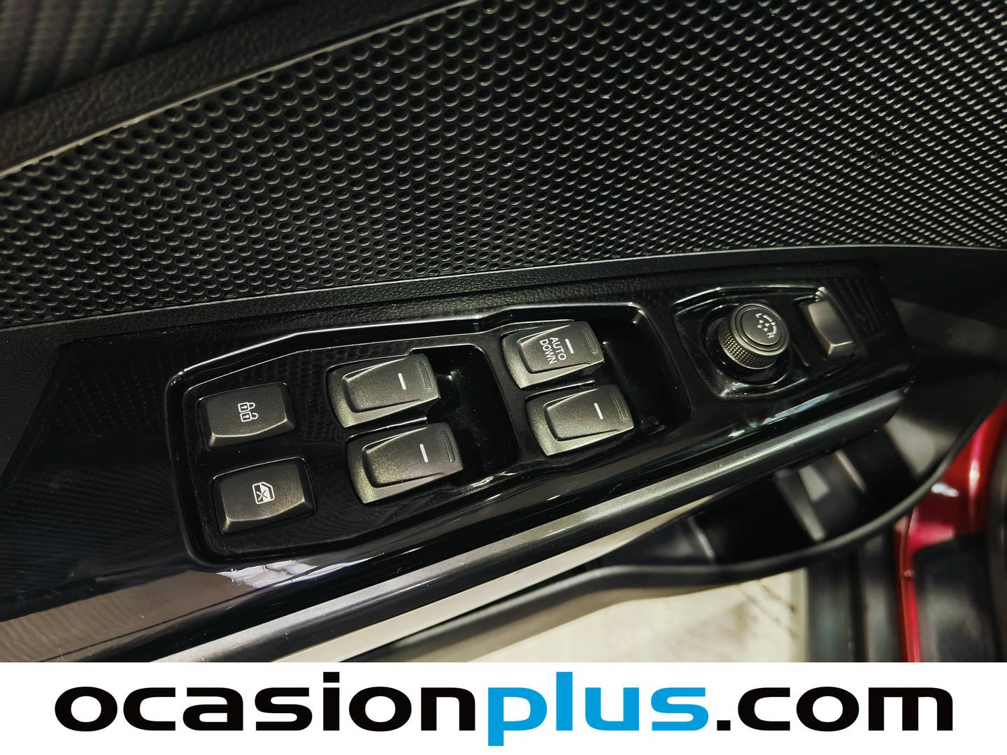 Foto SsangYong Tivoli Grand Ssangyong Tivoli Grand Grand G15T Urban Plus (163 CV)