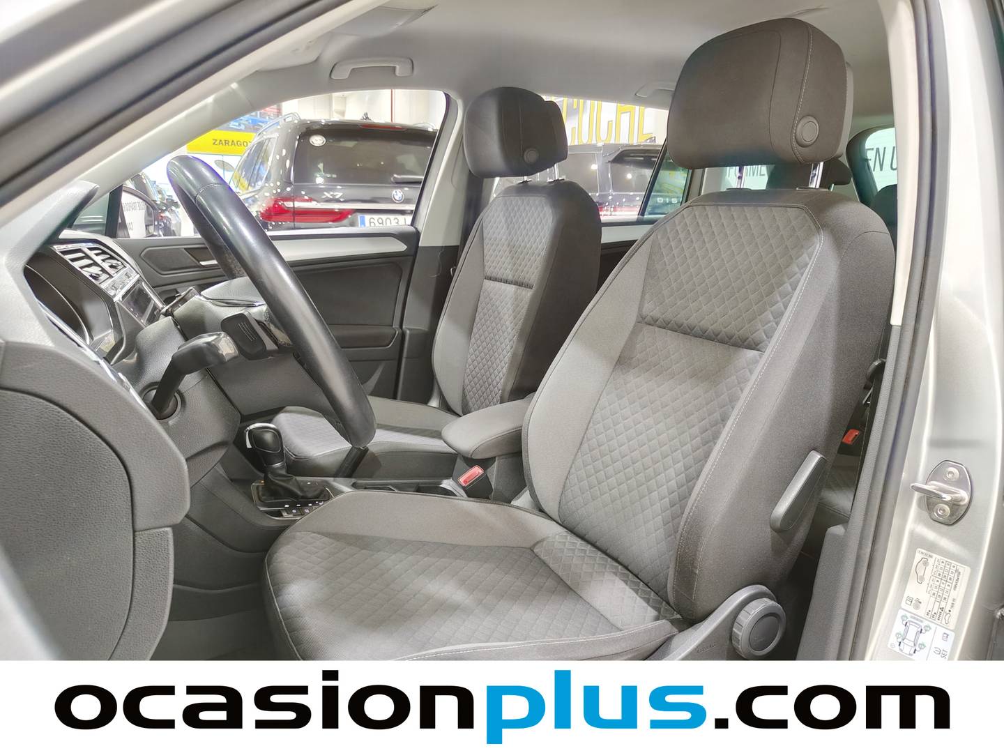 Foto Volkswagen Tiguan Volkswagen Tiguan Advance 2.0 TDI (150 CV) DSG Pack R-Line