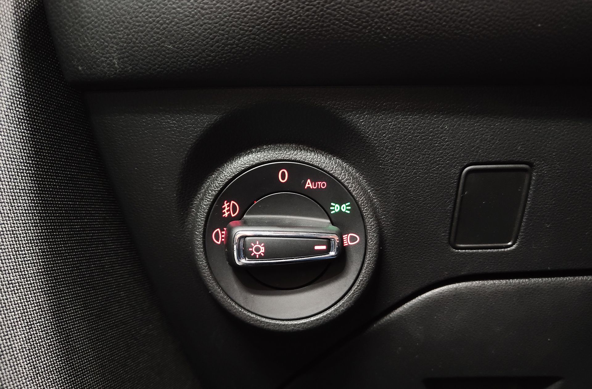 SEAT León 1.4 TSI ACT Xcellence DSG - foto 10