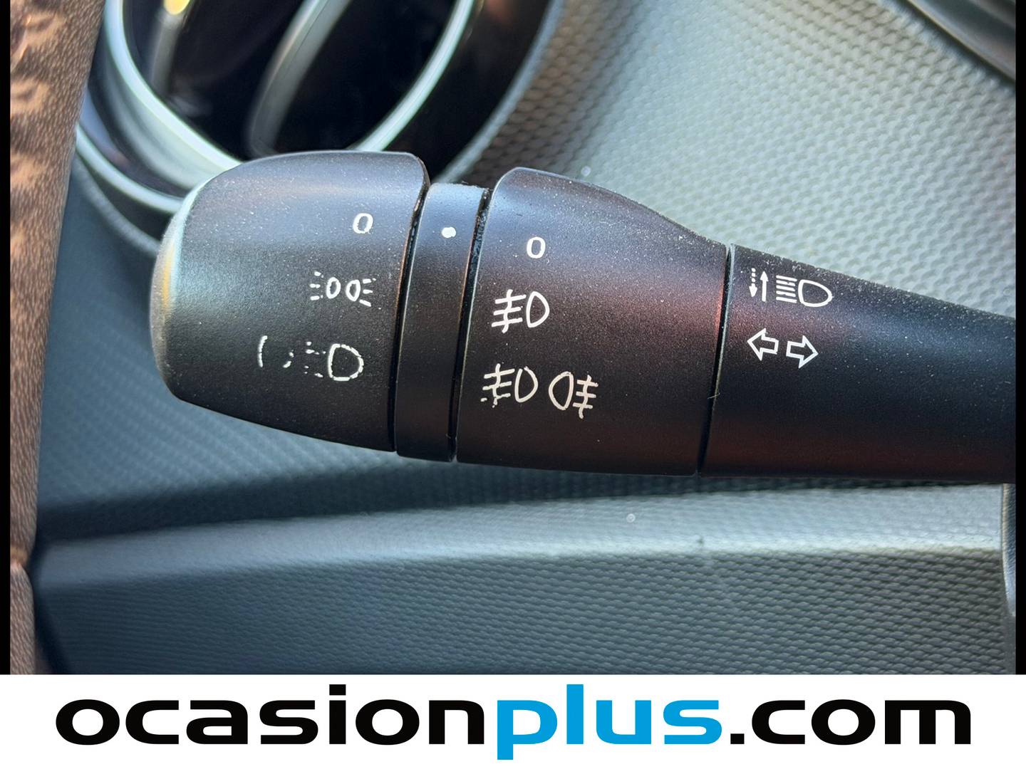 Equipamiento del Renault Captur Renault Captur Intens TCe (120 CV) EDC