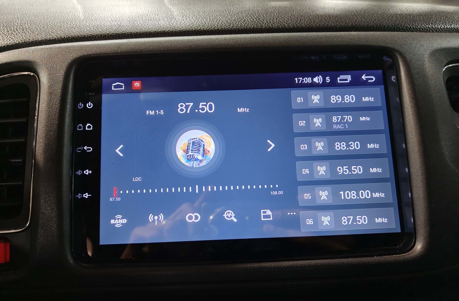 Honda HR-V 1.5 i-VTEC Elegance CVT - foto 29