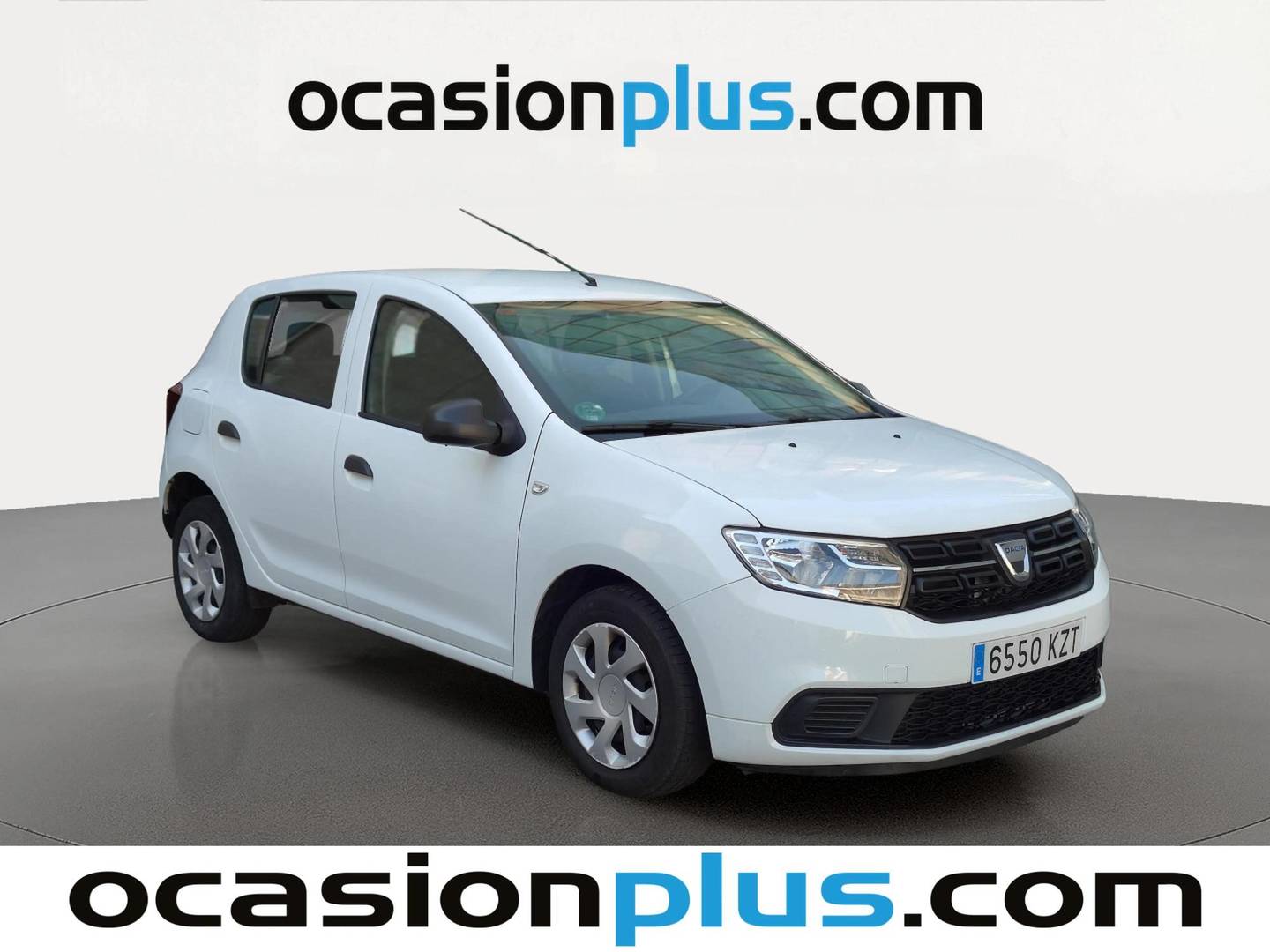 Foto delantera Dacia Sandero Dacia Sandero Essential 1.0 (73 CV) derecha