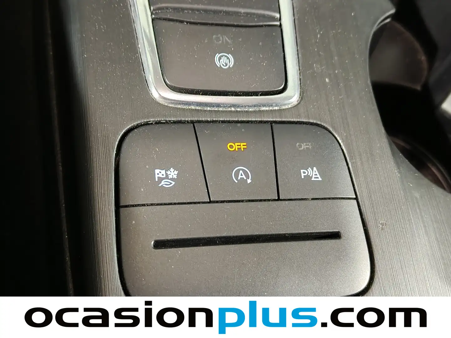 Foto Ford Kuga Ford Kuga 1.5 EcoBlue ST-Line Auto (120 CV)