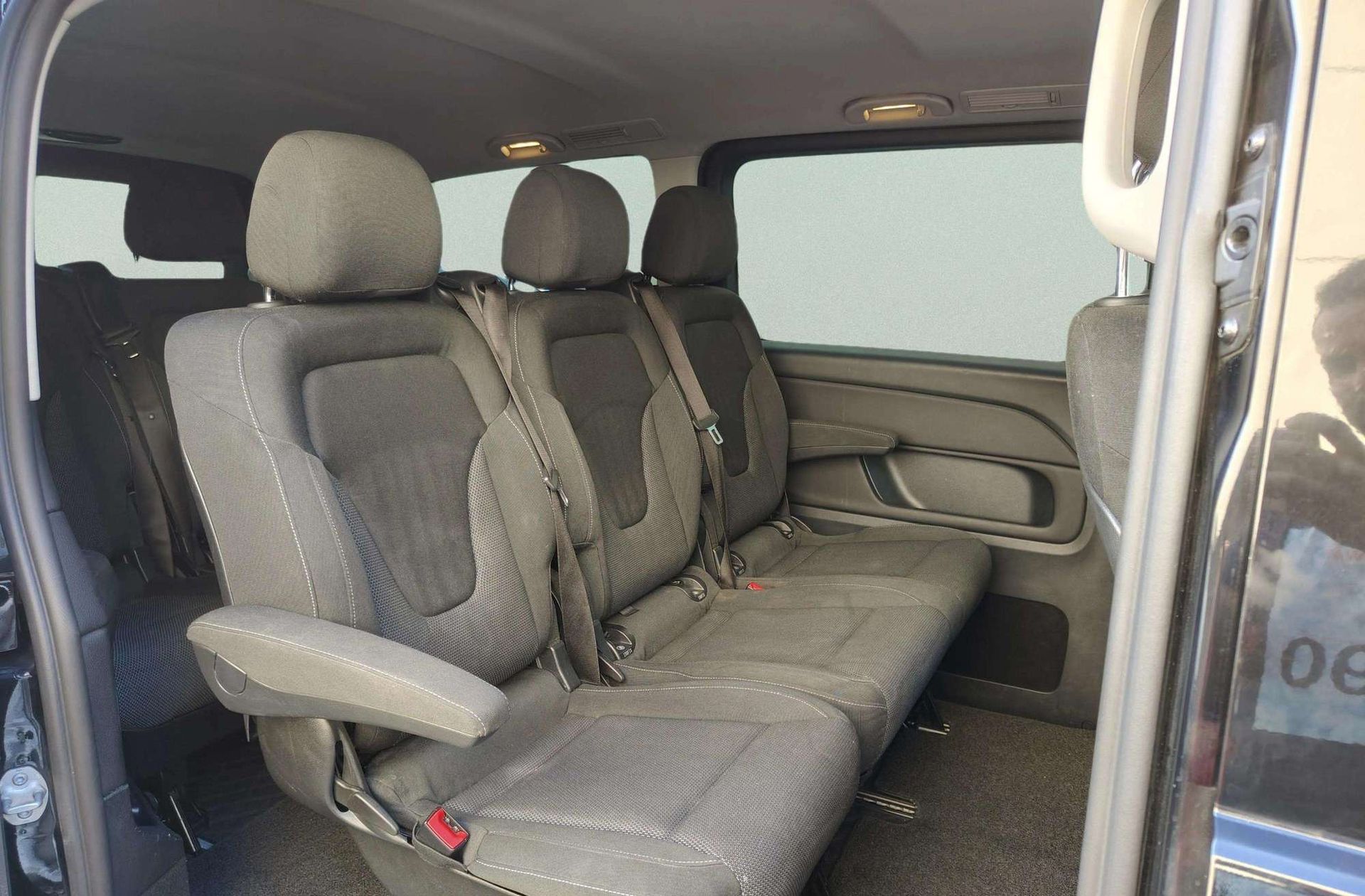 Mercedes-Benz Clase V V 220 d Avantgarde Largo - foto 16