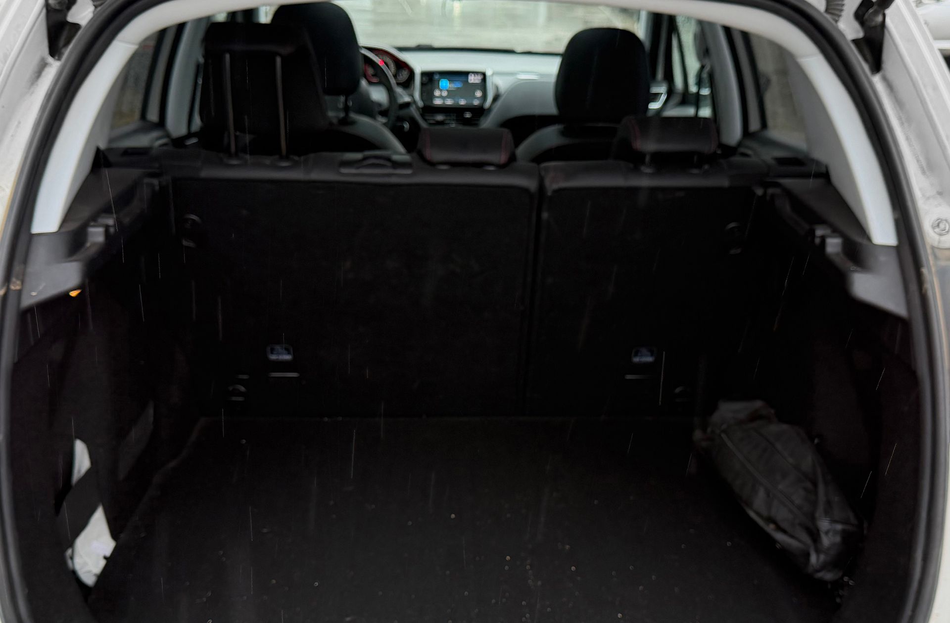 Peugeot 2008 PureTech 110 GT Line EAT6 - foto 17