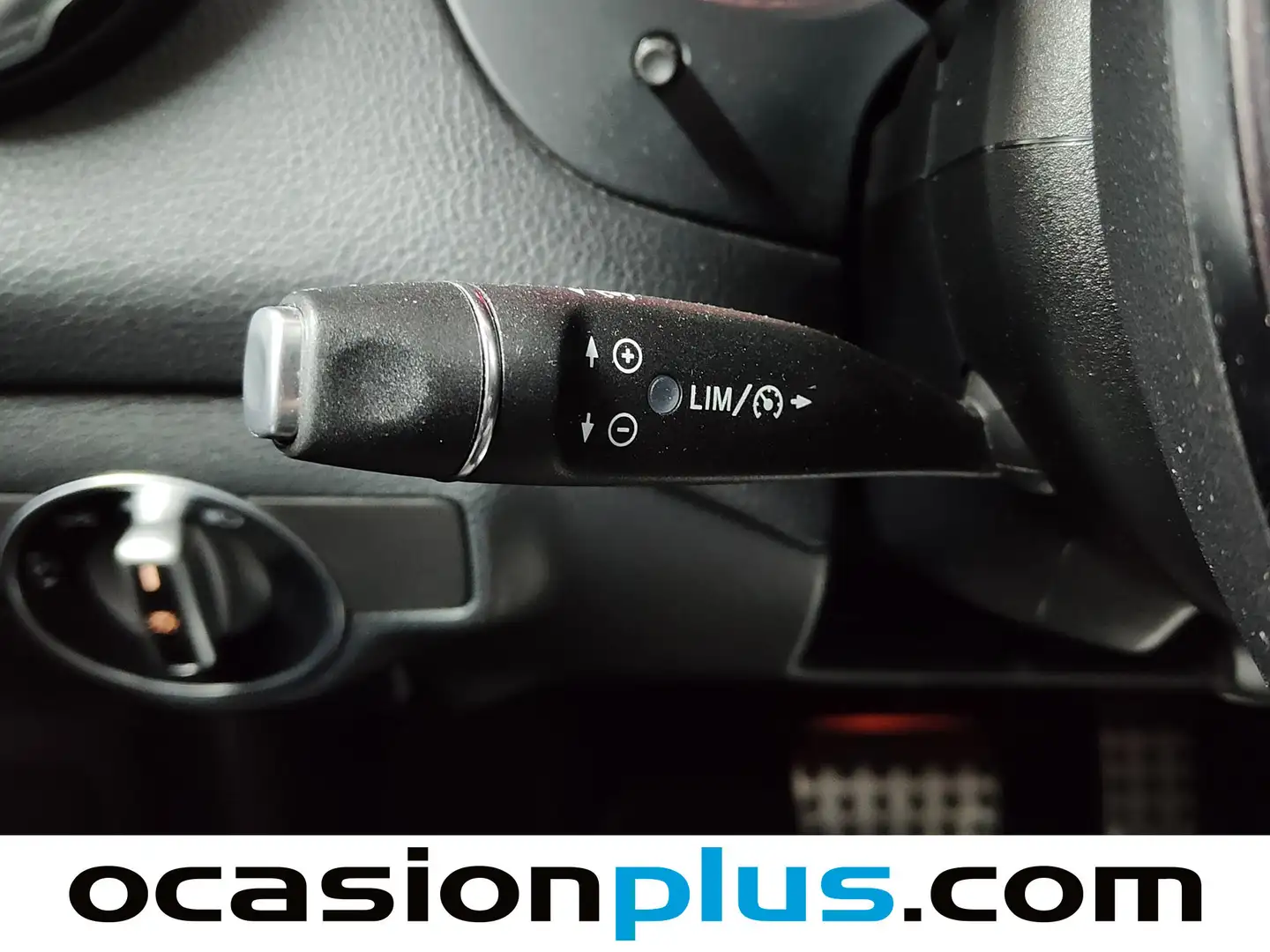 Foto Mercedes GLA Mercedes-Benz GLA GLA 200 d (136 CV) PACK AMG