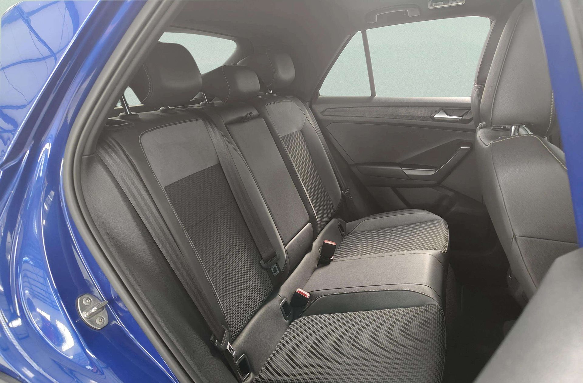 Volkswagen T-Roc R 2.0 TSI 4Motion DSG - foto 20
