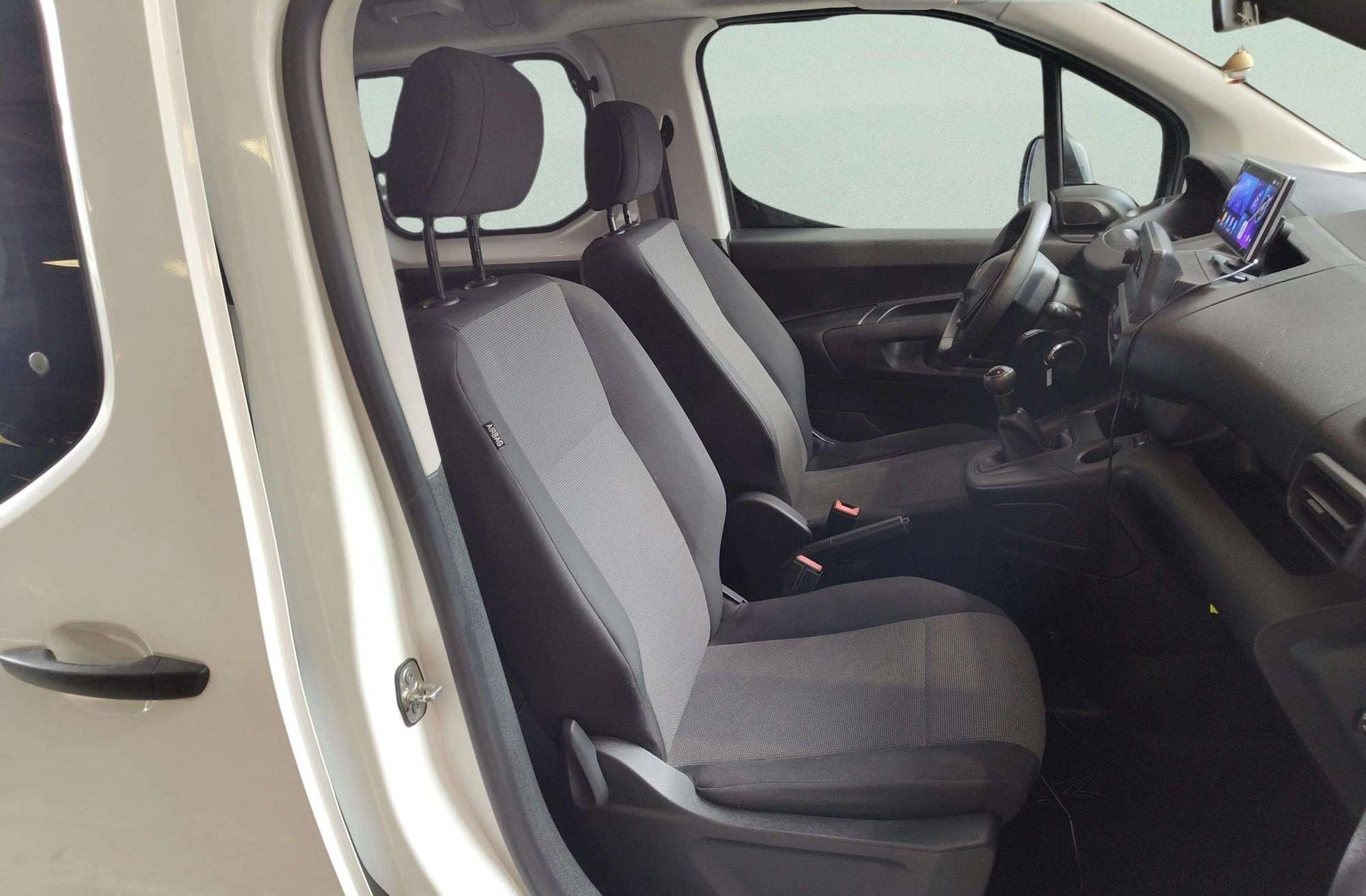 Peugeot Rifter BlueHDi 100 Access Standard - foto 14