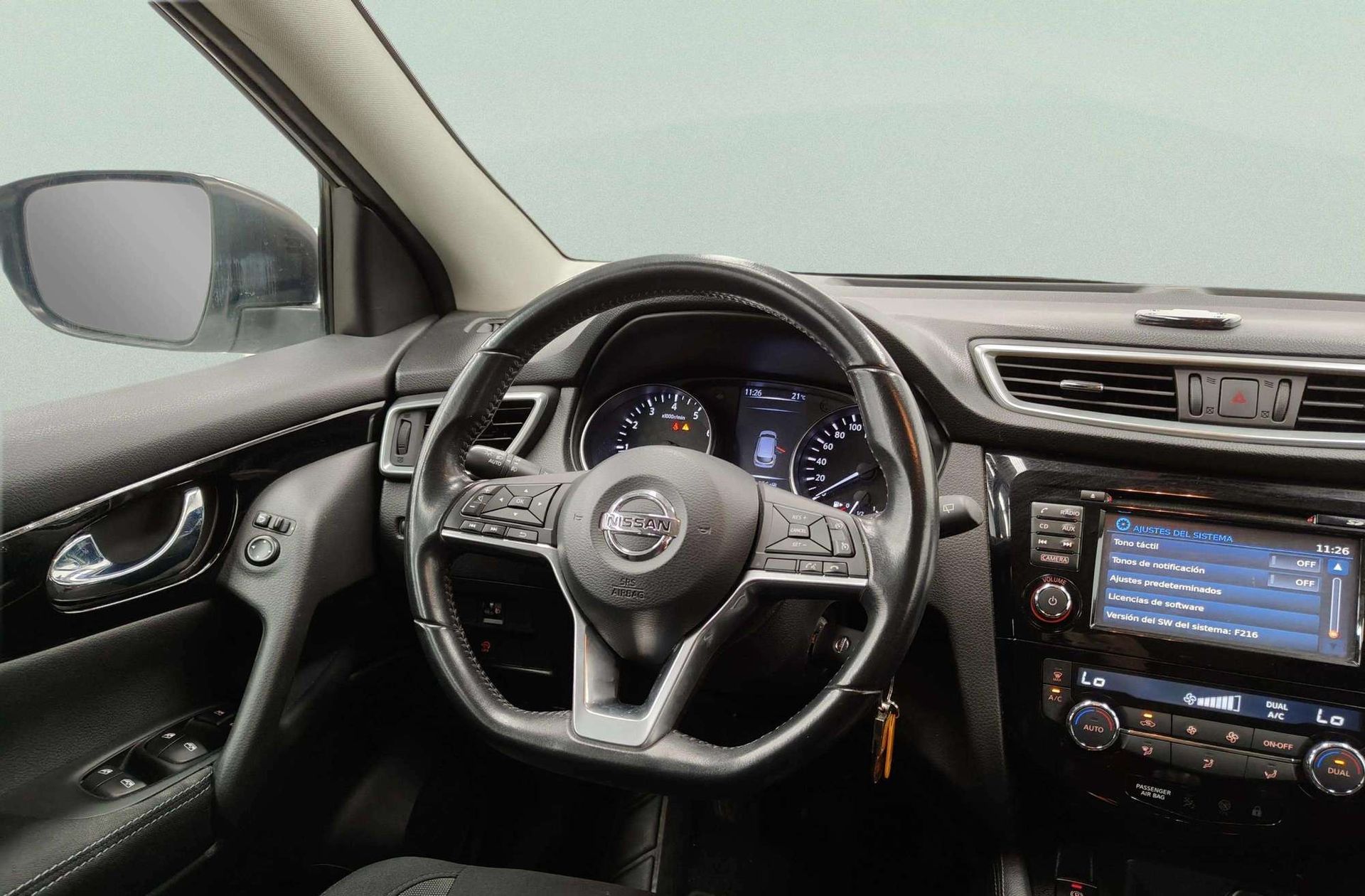 Nissan Qashqai DIG-T 115 N-Connecta 4x2 - foto 21