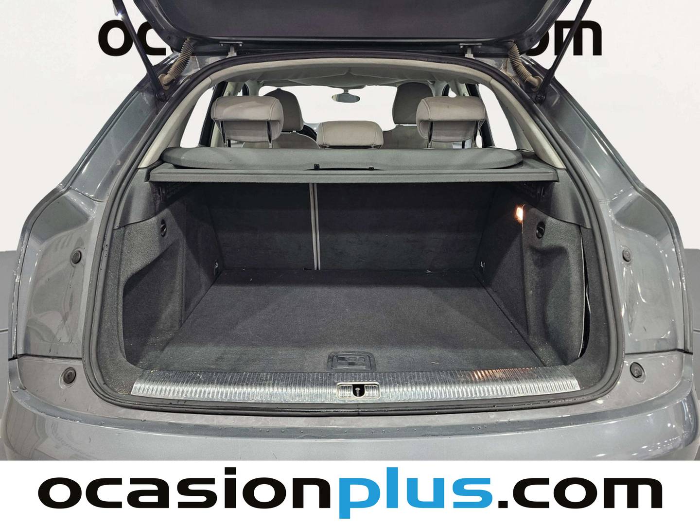Fotos maletero Audi Q3 Audi Q3 Ambiente 2.0 TDI quattro (177 CV) S tronic