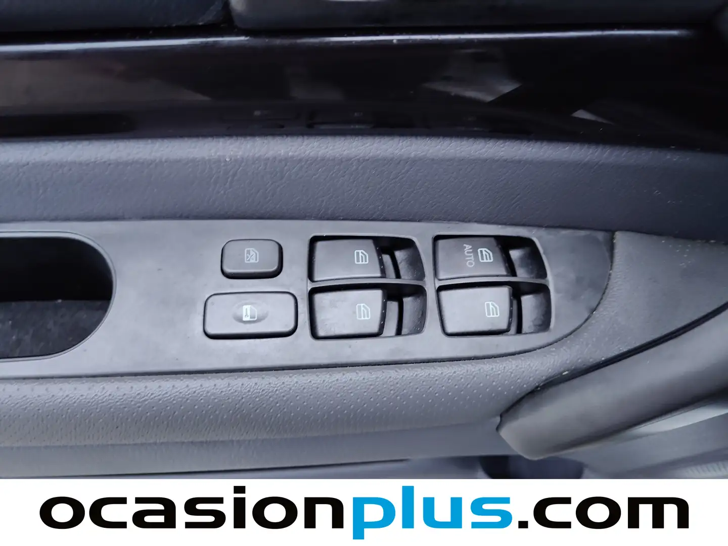 Foto SsangYong Rodius Ssangyong Rodius D22T Limited Auto (178 CV) 7 plazas