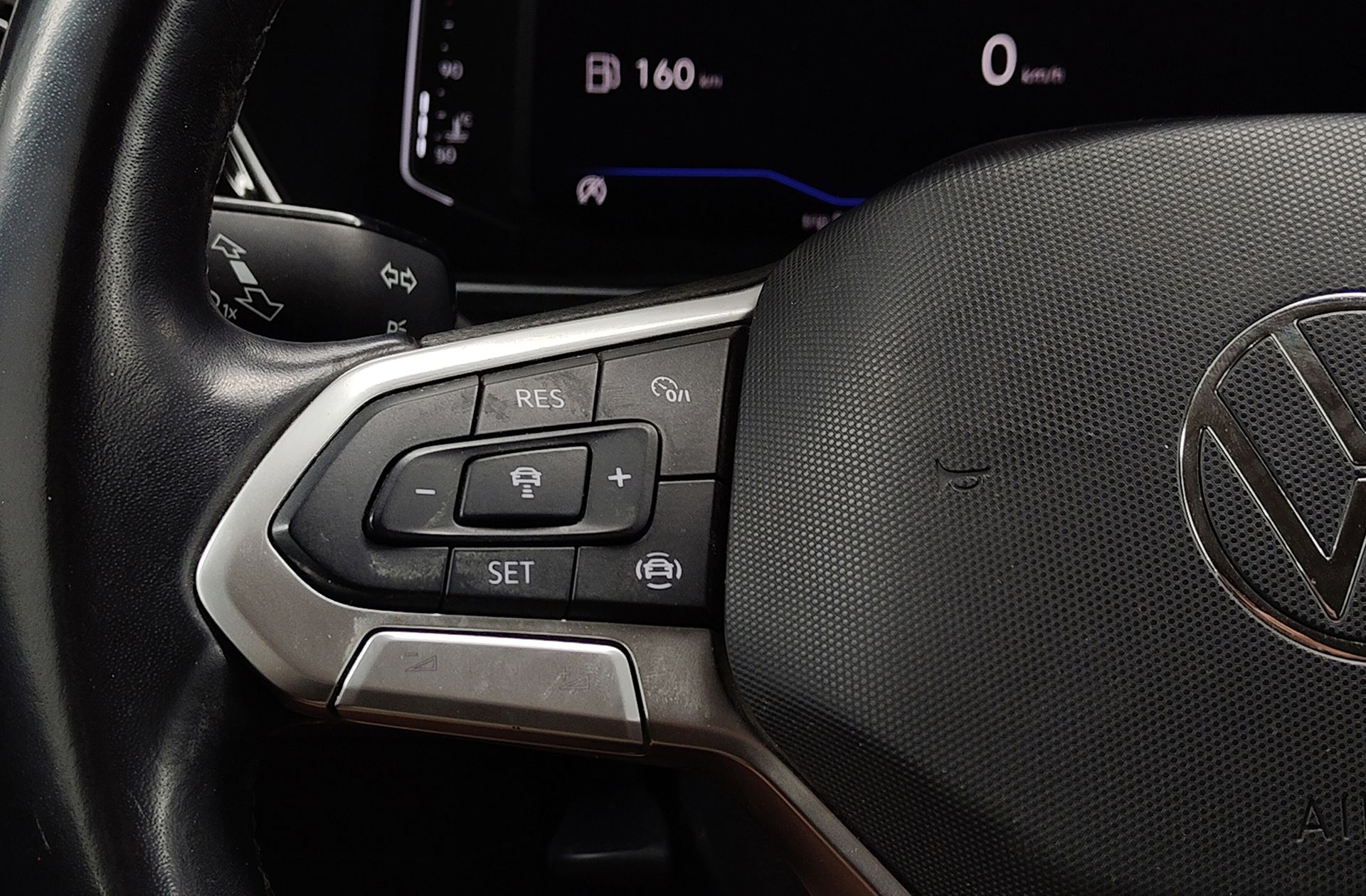 Volkswagen T-Cross Sport 1.0 TSI - foto 24