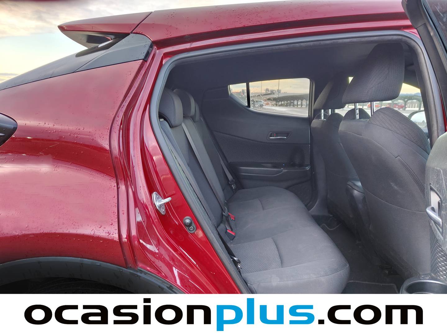 Foto Toyota C-HR Toyota C-HR 1.8 125H Style Plus  (122 CV)