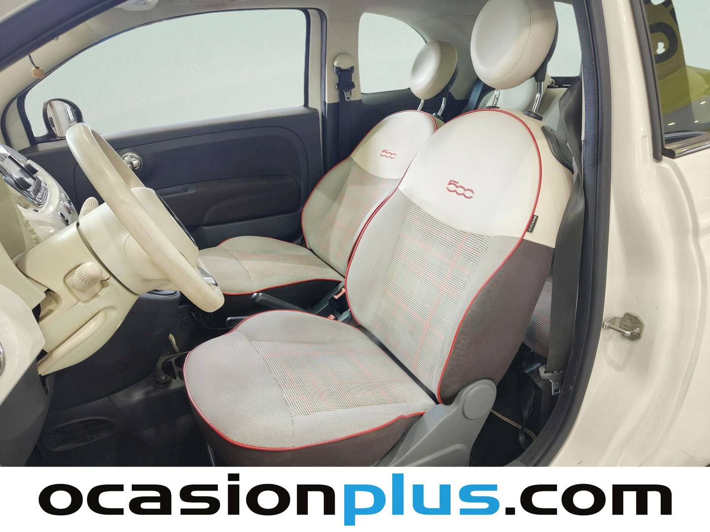 Foto asientos delanteros Fiat 500 Fiat 500 1.2 8v Lounge (69 CV)