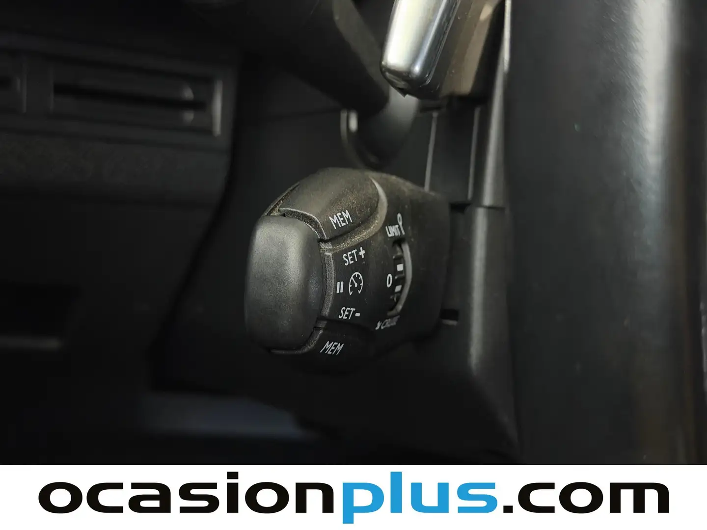 Foto Peugeot 5008 Peugeot 5008 BlueHDI 130 S&S GT Line EAT8 (130 CV)