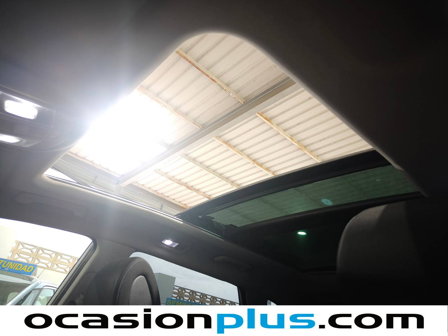 Extras y acabados del Hyundai Tucson Hyundai Tucson 1.7 CRDi BD 25 Aniversario Sky 4x2 (115 CV)