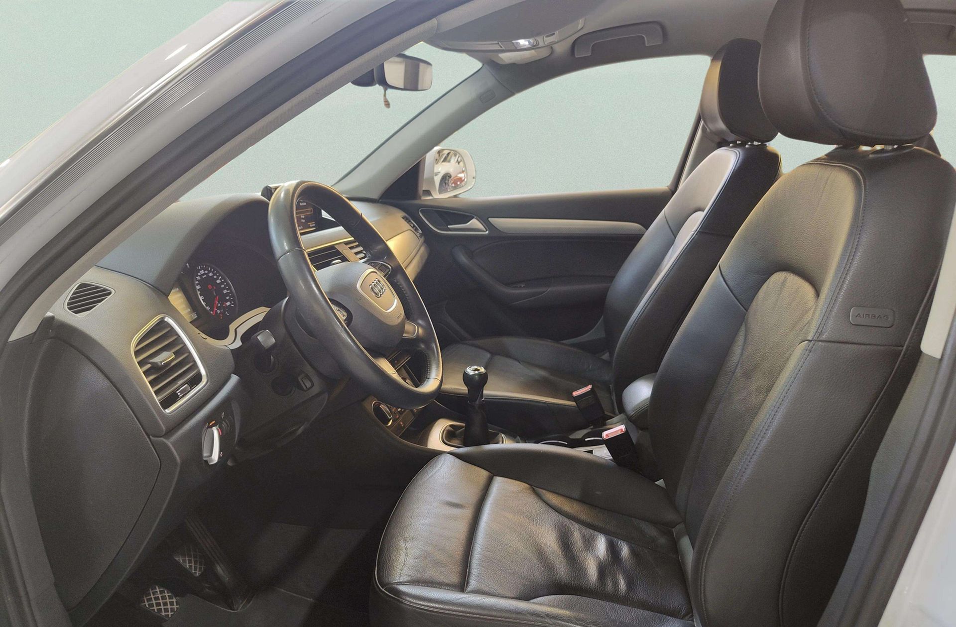 Audi Q3 design edition 1.4 TFSI - foto 9