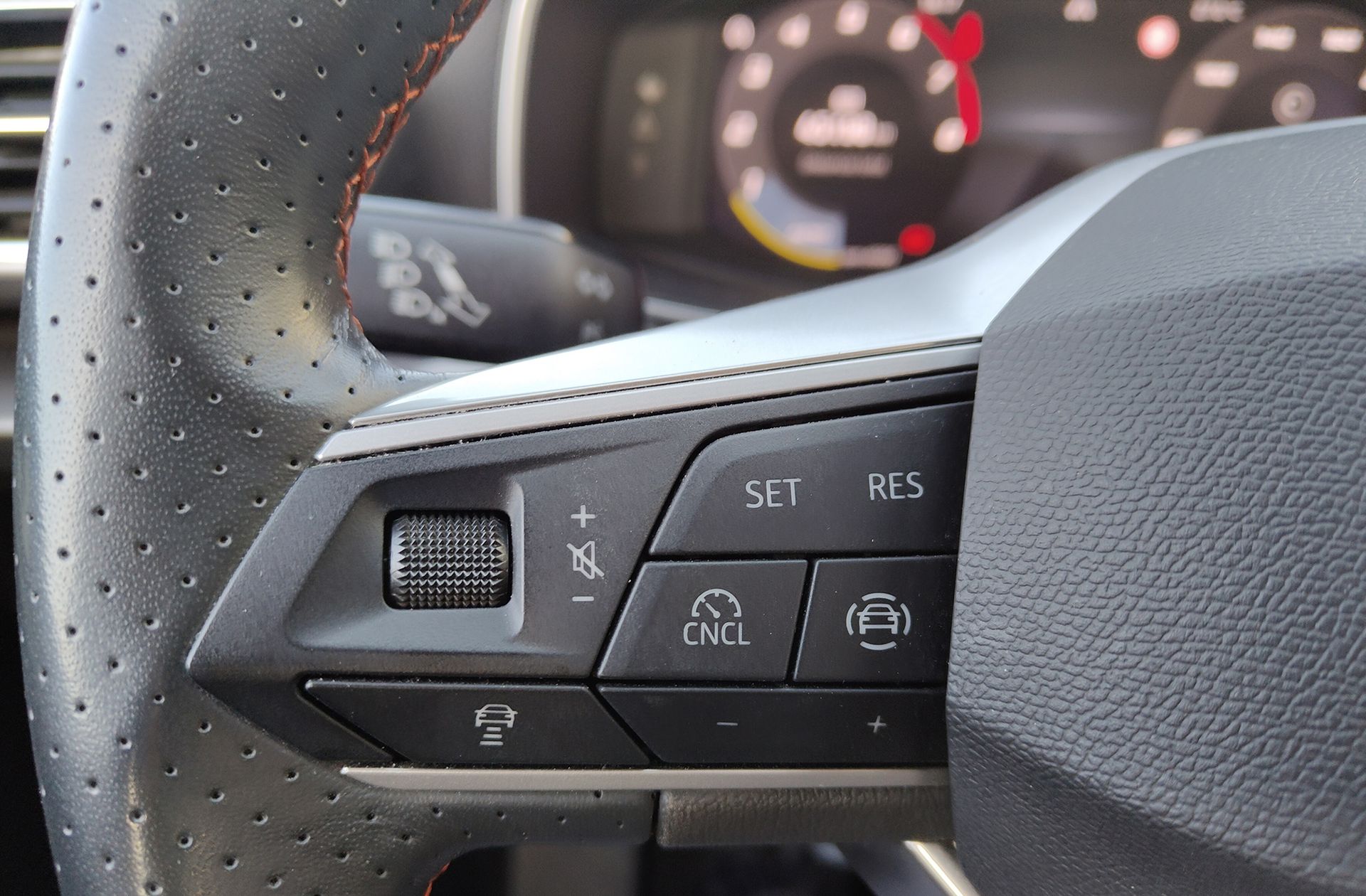 SEAT León 1.5 TSI FR 25 Aniversario - foto 26