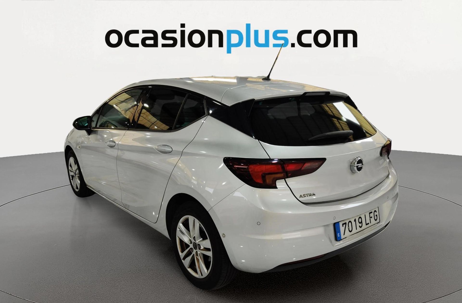 Opel Astra 1.2 Turbo SHL GS Line - foto 4
