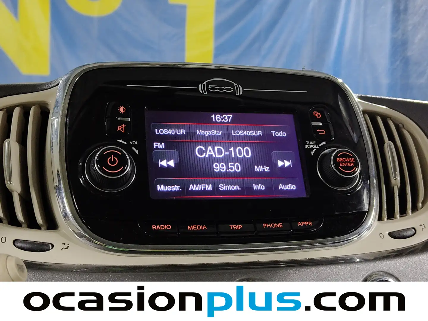 Foto Fiat 500 Fiat 500 1.2 8v Lounge (69 CV)