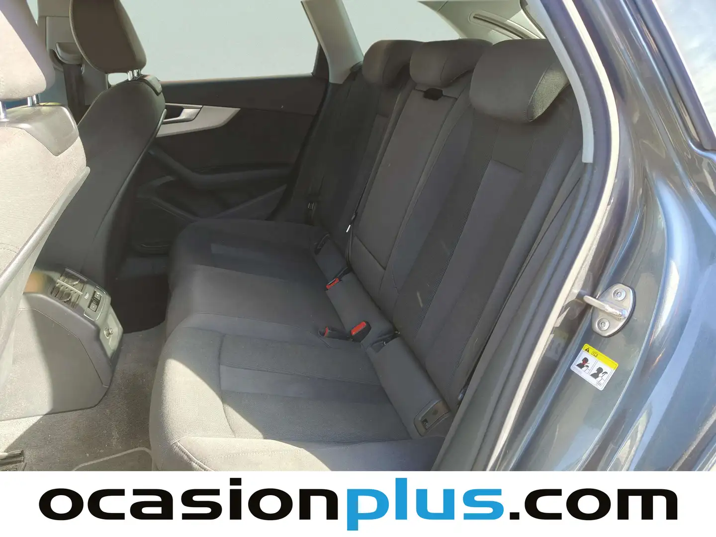 Foto Audi A4 Audi A4 Avant S line 35 TFSI  (150 CV) S tronic