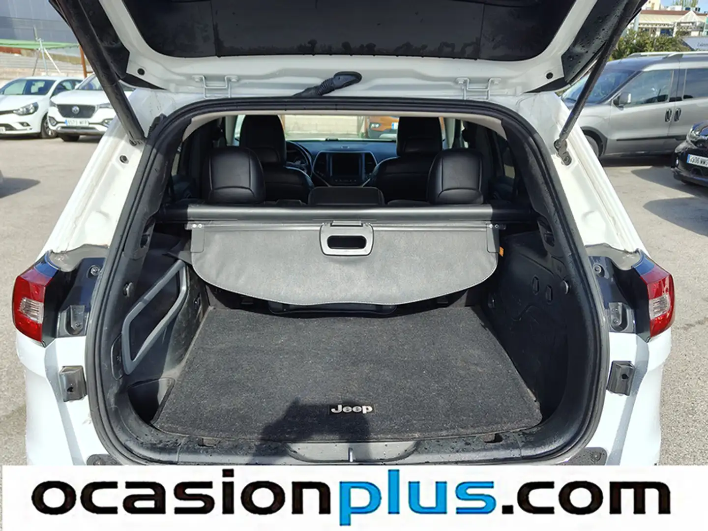 Foto Jeep Cherokee Jeep Cherokee 2.2 CRD 75º Aniversario Auto 4x4 (200 CV)