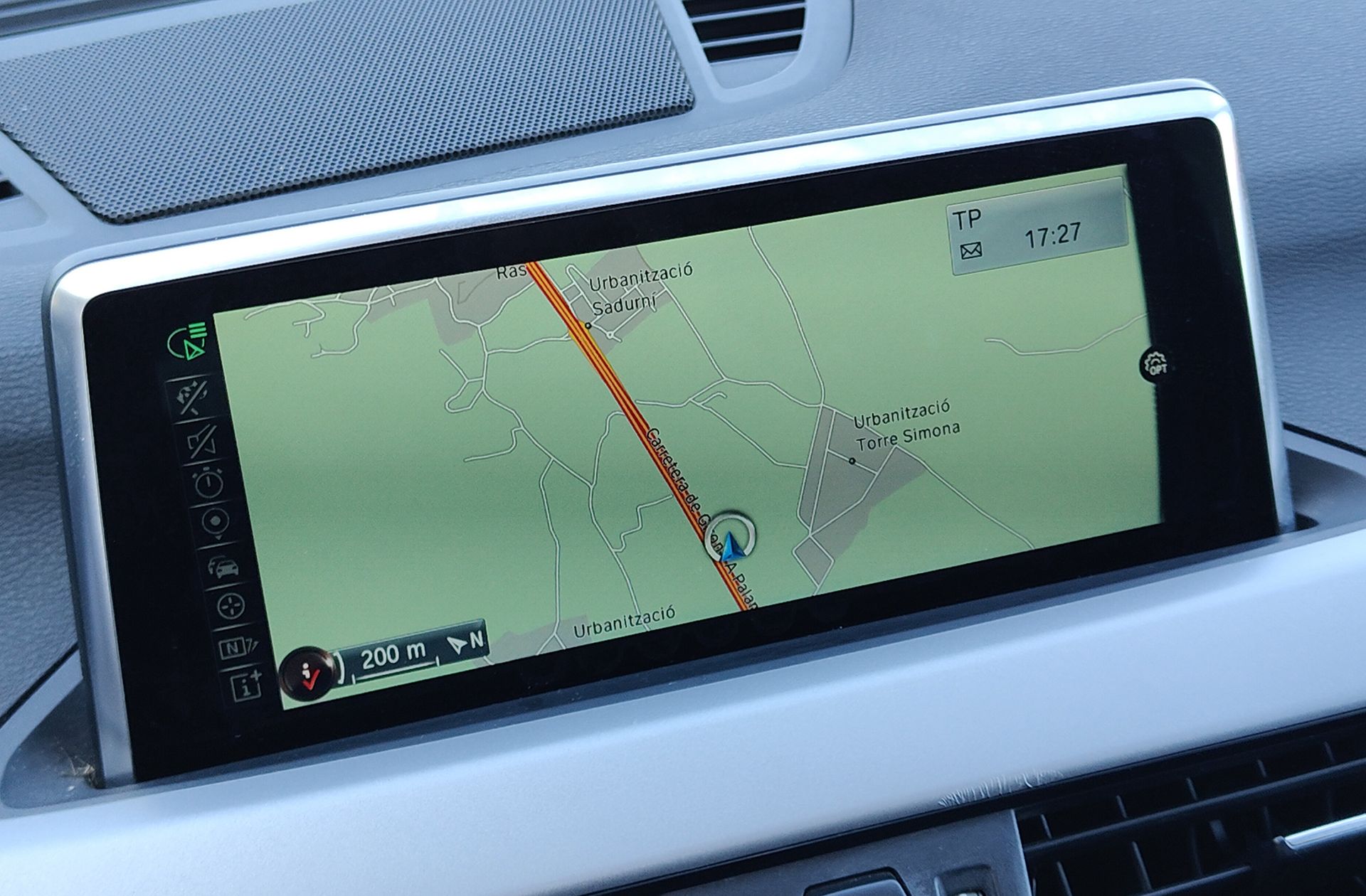 BMW X1 sDrive18d - foto 9
