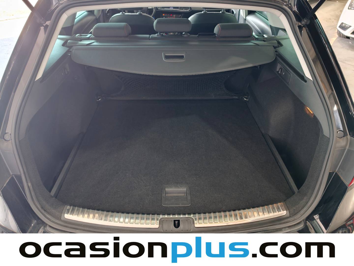 Fotos maletero Seat León SEAT León ST 1.5 EcoTSI S&S FR Edition DSG  (150 CV)