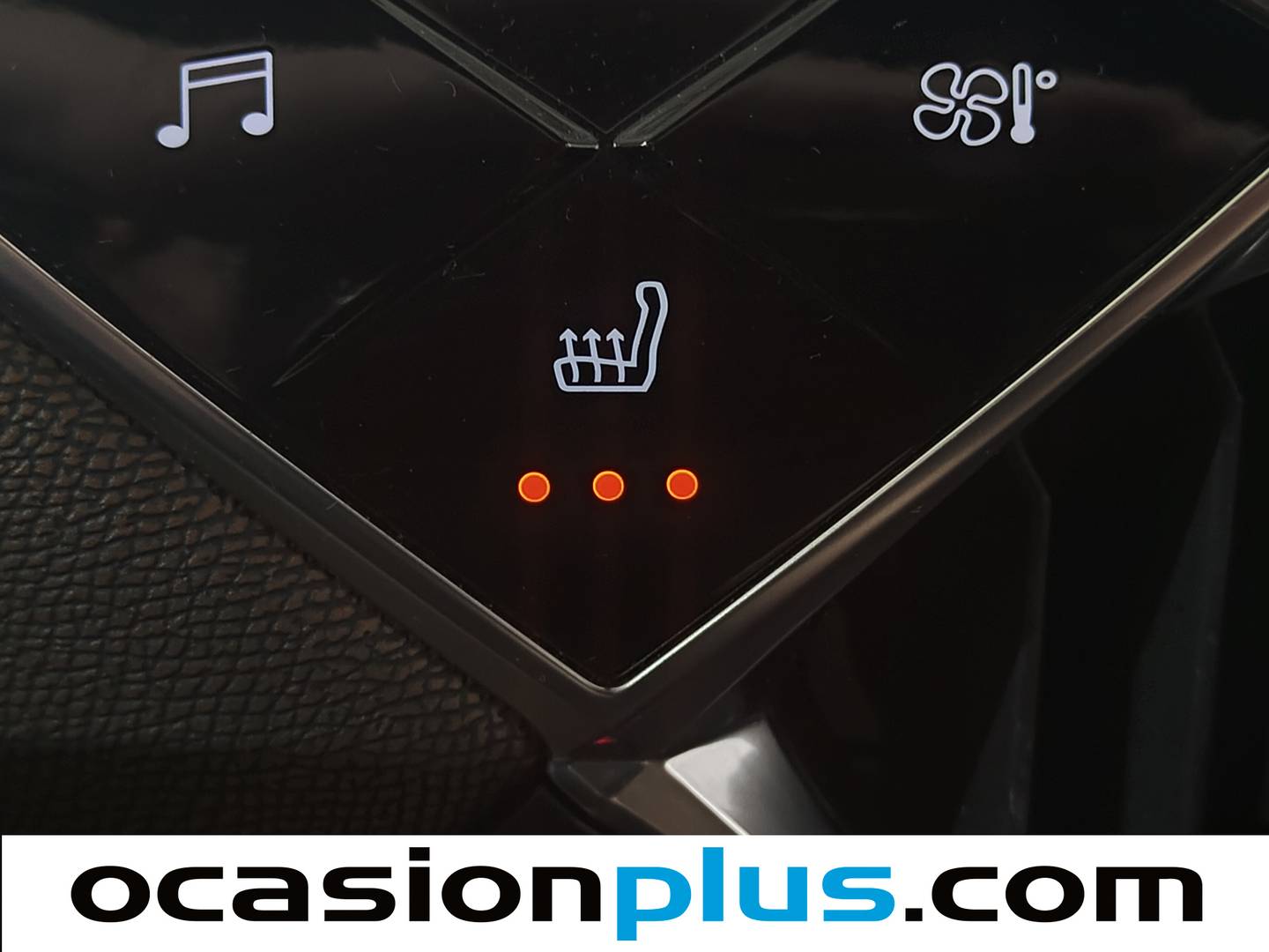 Equipamiento del DS DS 3 Crossback DS DS3 Crossback E-Tense 50 kW/h Grand Chic Auto (136 CV)