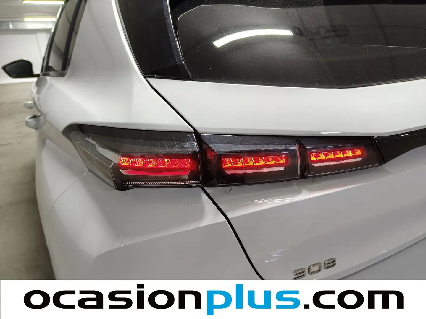 Foto Peugeot 308 Peugeot 308 Allure Hybrid eDCS6 (145 CV)