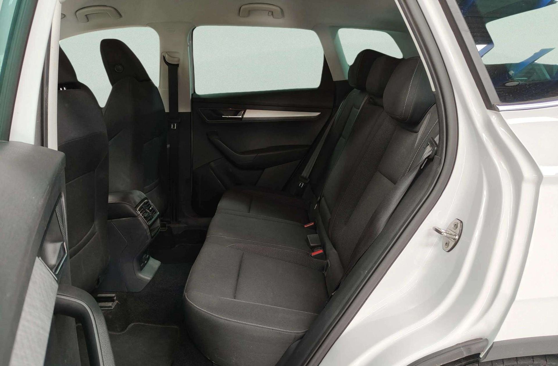 Škoda Karoq 2.0 TDI Selection - foto 11