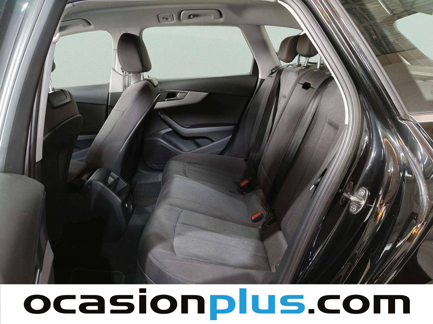 Foto asientos traseros Audi A4 Audi A4 Avant Advanced 35 TFSI (150 CV) S tronic